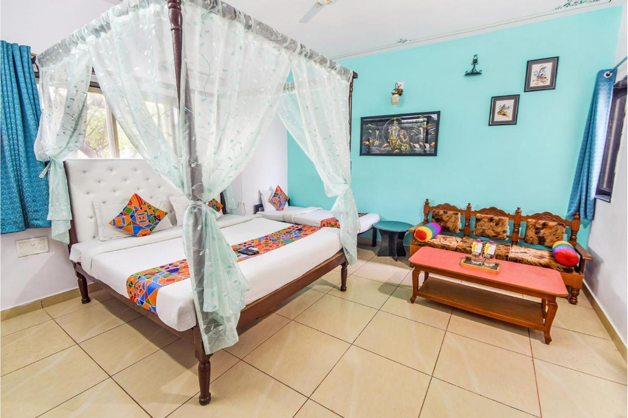 Fabhotel Everest International Udaipur Exterior photo