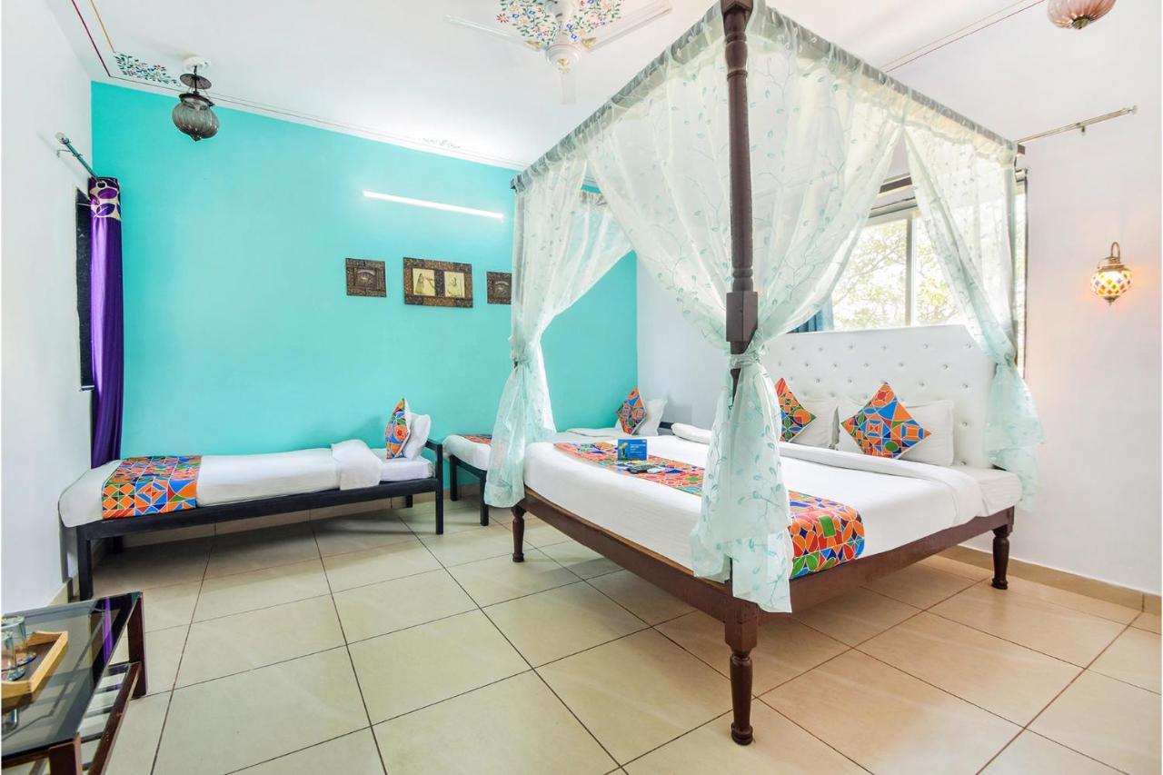 Fabhotel Everest International Udaipur Exterior photo